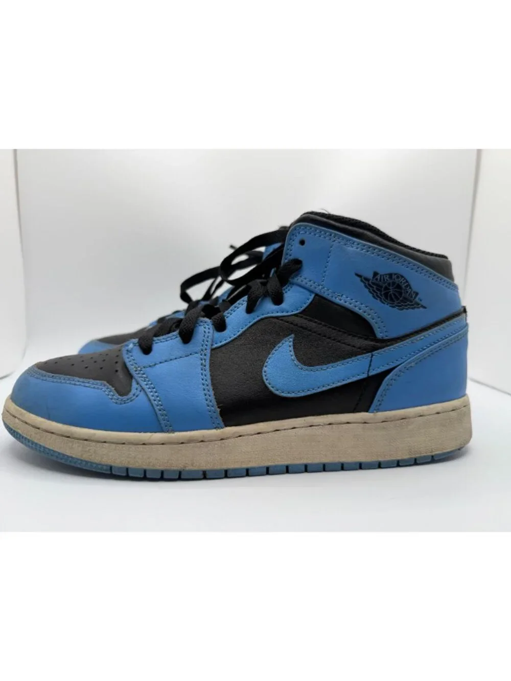 Nike Air Jordan 1 Mid University Blue Black Youth Size 7Y (DQ8423-401) Sneakers